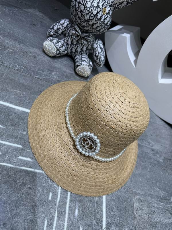 Chanel top hat dx201
